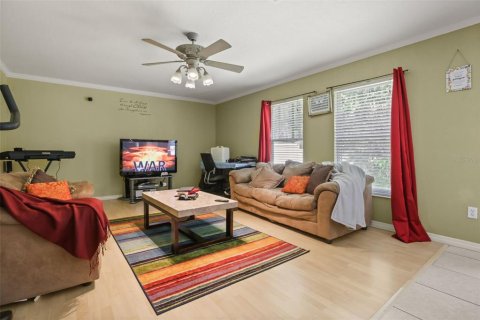 Casa en venta en Winter Springs, Florida, 4 dormitorios, 224.36 m2 № 2131354 - foto 15