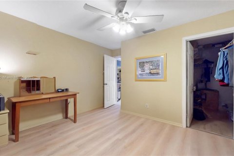 House in Homestead, Florida 2 bedrooms, 119.47 sq.m. № 1956648 - photo 14