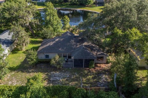 House in Sanford, Florida 4 bedrooms, 199.46 sq.m. № 2121119 - photo 3