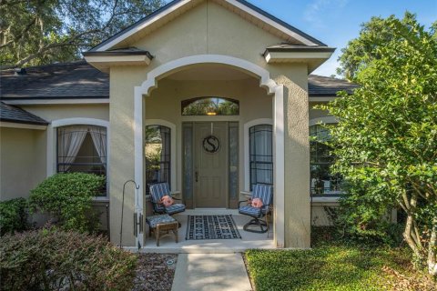 House in Sanford, Florida 4 bedrooms, 199.46 sq.m. № 2121119 - photo 8