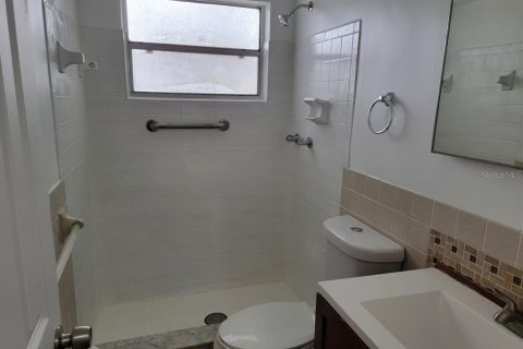 Casa en alquiler en New Port Richey, Florida, 2 dormitorios, 106.74 m2 № 1906825 - foto 10