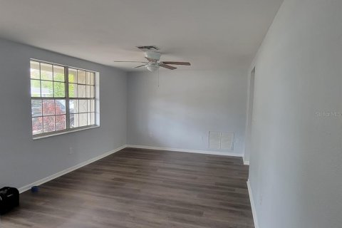 Casa en alquiler en New Port Richey, Florida, 2 dormitorios, 106.74 m2 № 1906825 - foto 3