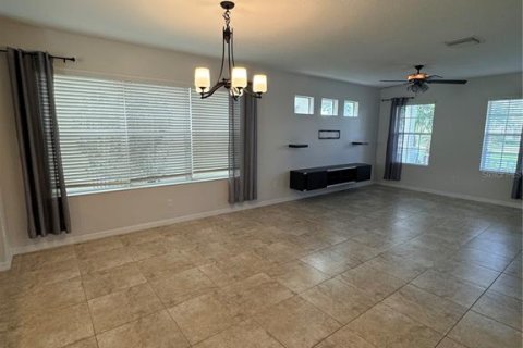 House in Sarasota, Florida 3 bedrooms, 156.08 sq.m. № 1912046 - photo 4
