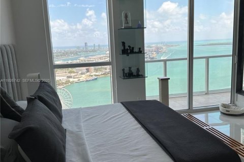 Condo in Miami, Florida, 2 bedrooms  № 1986608 - photo 9