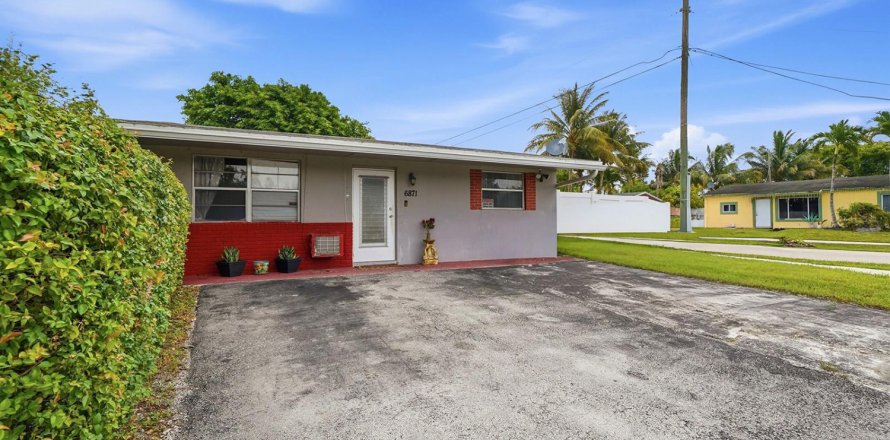Villa ou maison à North Lauderdale, Floride 2 chambres, 72 m2 № 2083835