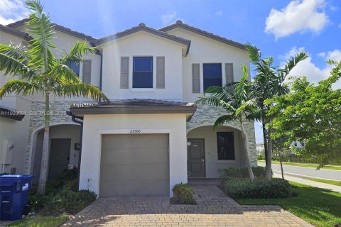 Adosado en Homestead, Florida 3 dormitorios, 123.65 m2 № 2060516