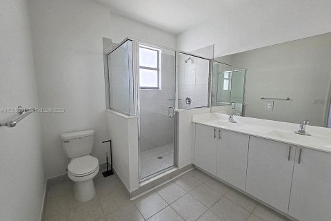 Townhouse in Homestead, Florida 3 bedrooms, 123.65 sq.m. № 2060516 - photo 13