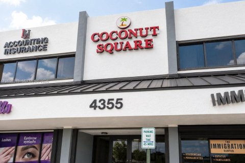 Immobilier commercial à vendre à Hialeah, Floride № 2084238 - photo 9