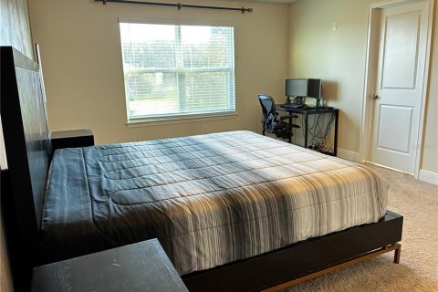 Townhouse in Lutz, Florida 4 bedrooms, 243.22 sq.m. № 2348035 - photo 9