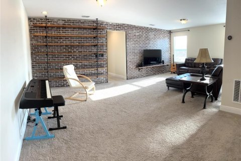 Townhouse in Lutz, Florida 4 bedrooms, 243.22 sq.m. № 2348035 - photo 19