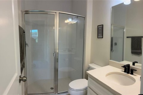 Townhouse in Lutz, Florida 4 bedrooms, 243.22 sq.m. № 2348035 - photo 11