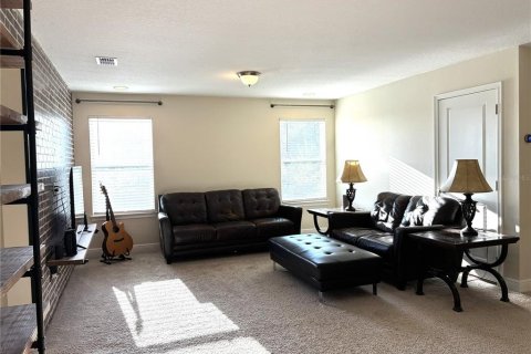 Townhouse in Lutz, Florida 4 bedrooms, 243.22 sq.m. № 2348035 - photo 20