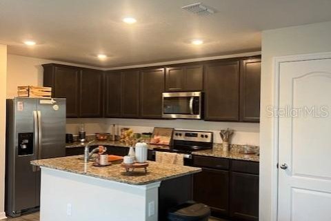 Townhouse in Tavares, Florida 3 bedrooms, 172.61 sq.m. № 1803138 - photo 3