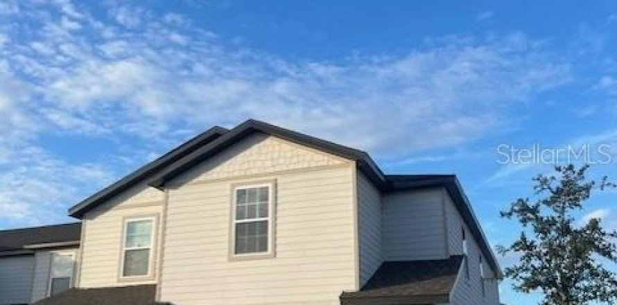Townhouse in Tavares, Florida 3 bedrooms, 172.61 sq.m. № 1803138