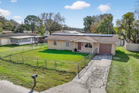 Villa ou maison à vendre à Auburndale, Floride: 3 chambres, 97.55 m2 № 2145318 - photo 4