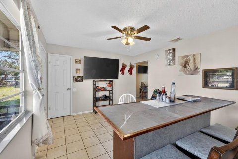 Villa ou maison à vendre à Auburndale, Floride: 3 chambres, 97.55 m2 № 2145318 - photo 12