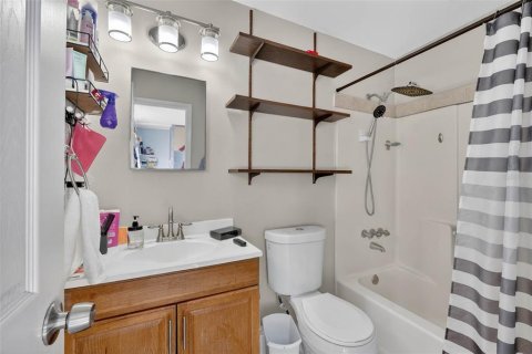 Villa ou maison à vendre à Auburndale, Floride: 3 chambres, 97.55 m2 № 2145318 - photo 27