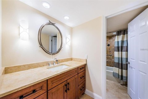 Copropriété à vendre à Clearwater, Floride: 2 chambres, 142.14 m2 № 2425579 - photo 16