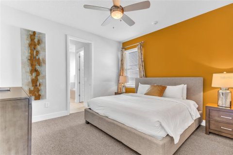Casa en venta en Kissimmee, Florida, 8 dormitorios, 374.67 m2 № 1583717 - foto 19