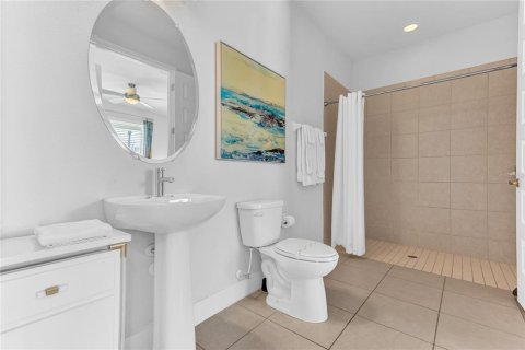 Casa en venta en Kissimmee, Florida, 8 dormitorios, 374.67 m2 № 1583717 - foto 6