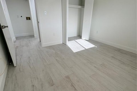 Copropriété à vendre à Fort Myers, Floride: 2 chambres, 82.87 m2 № 2236917 - photo 15