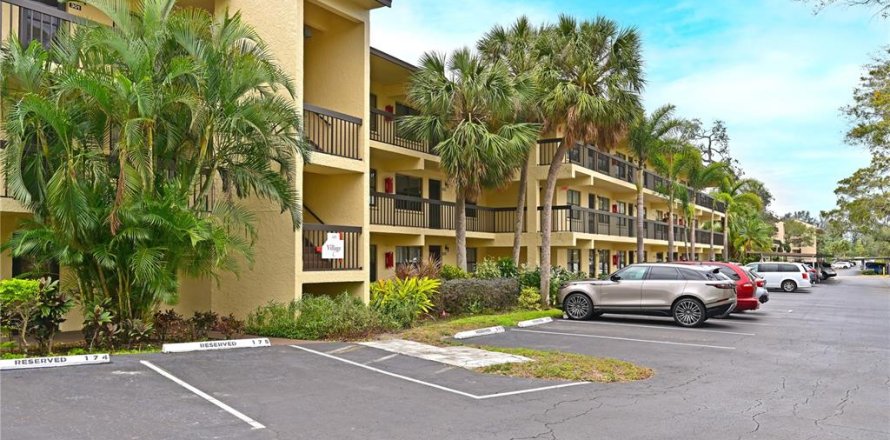 Condo in Bradenton, Florida, 2 bedrooms № 1539327