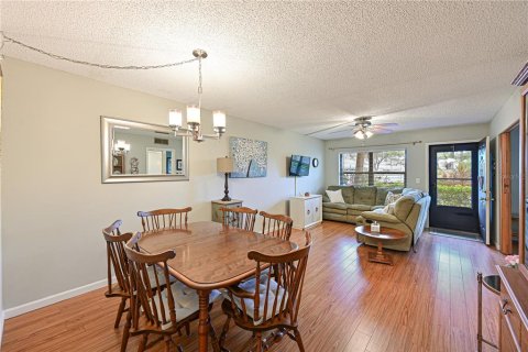 Condo in Bradenton, Florida, 2 bedrooms  № 1539327 - photo 9