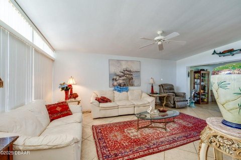 Casa en venta en Ormond Beach, Florida, 3 dormitorios, 150.87 m2 № 1856026 - foto 10