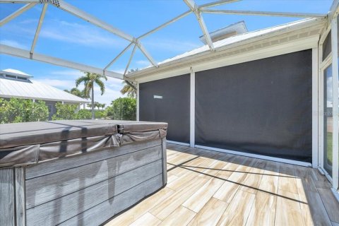 House in Arcadia, Florida 1 bedroom, 24.53 sq.m. № 2095555 - photo 17