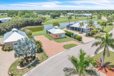 House in Arcadia, Florida 1 bedroom, 24.53 sq.m. № 2095555 - photo 23