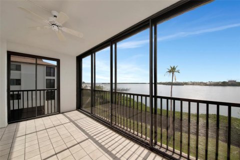 Condominio en venta en Longboat Key, Florida, 2 dormitorios, 119.29 m2 № 1767086 - foto 4