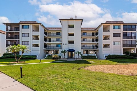 Condominio en venta en Longboat Key, Florida, 2 dormitorios, 119.29 m2 № 1767086 - foto 1