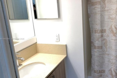 Condominio en alquiler en Aventura, Florida, 2 dormitorios, 109.62 m2 № 2027483 - foto 19