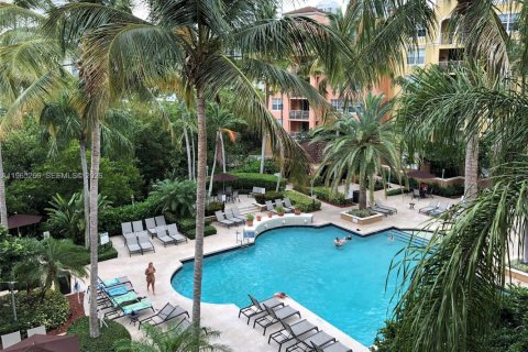 Condominio en alquiler en Aventura, Florida, 2 dormitorios, 109.62 m2 № 2027483 - foto 11