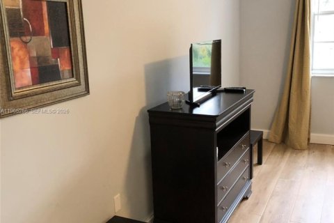 Condominio en alquiler en Aventura, Florida, 2 dormitorios, 109.62 m2 № 2027483 - foto 24