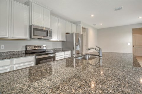 House in Parrish, Florida 3 bedrooms, 138.61 sq.m. № 1841765 - photo 4