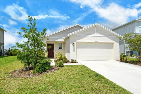 House in Parrish, Florida 3 bedrooms, 138.61 sq.m. № 1841765 - photo 1