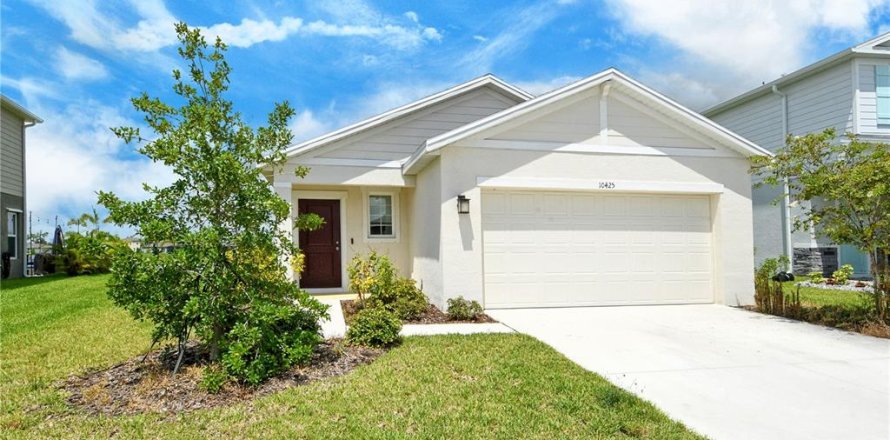 House in Parrish, Florida 3 bedrooms, 138.61 sq.m. № 1841765