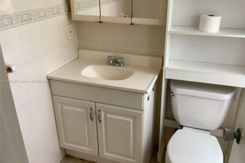 Купить кондоминиум в Уэст-Палм-Бич, Флорида 1 спальня, 65.22м2, № 1957803 - фото 25