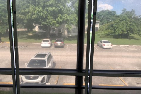 Купить кондоминиум в Уэст-Палм-Бич, Флорида 1 спальня, 65.22м2, № 1957803 - фото 21