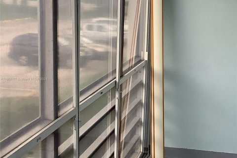 Купить кондоминиум в Уэст-Палм-Бич, Флорида 1 спальня, 65.22м2, № 1957803 - фото 23