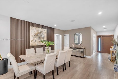 Купить виллу или дом в Майами-Бич, Флорида 4 спальни, 163.6м2, № 1947788 - фото 13