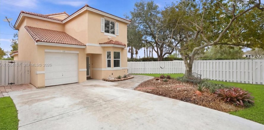 Casa en Cooper City, Florida 3 dormitorios, 144.56 m2 № 2049578