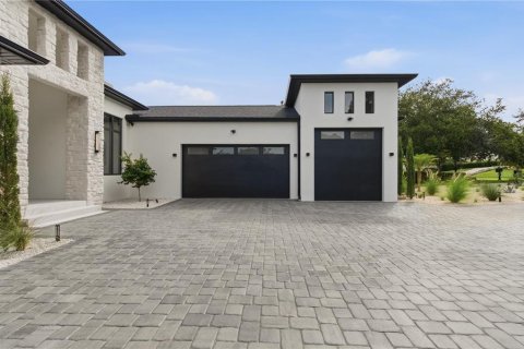 House in Clermont, Florida 4 bedrooms, 526.66 sq.m. № 2235882 - photo 9
