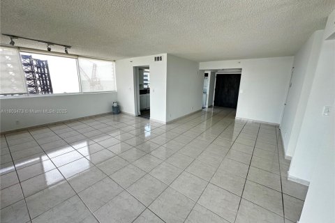 Купить кондоминиум в Майами-Бич, Флорида 2 спальни, 111.48м2, № 2057534 - фото 6