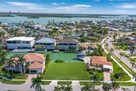 Land in Marco Island, Florida № 1860951 - photo 2