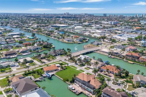 Land in Marco Island, Florida № 1860951 - photo 1