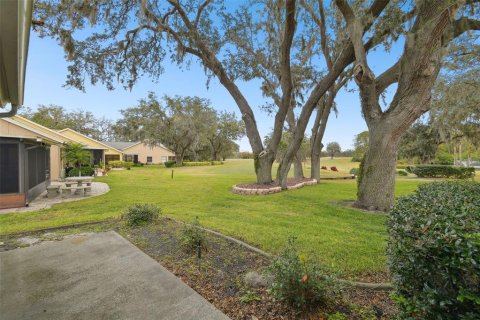 House in New Port Richey, Florida 3 bedrooms, 149.39 sq.m. № 1563568 - photo 3