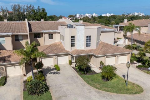 Copropriété à louer à Longboat Key, Floride: 2 chambres, 220.09 m2 № 2166467 - photo 2