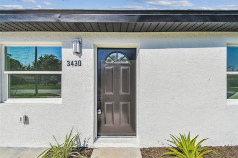 Casa en venta en Pinellas Park, Florida, 3 dormitorios, 117.89 m2 № 1877481 - foto 4